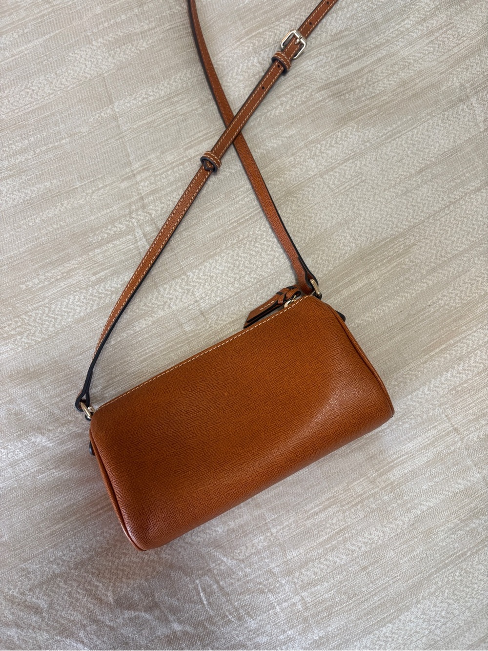 Dooney & Bourke Pebble Grain Buffy Crossbody - Picture 8 of 13